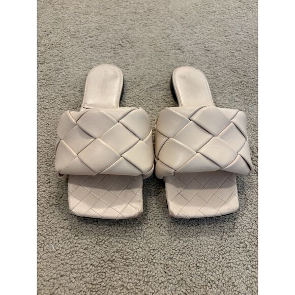 Bottega Veneta Shoes - Bottega Veneta BV Lido Intrecciato Leather Sandals Bandage Color Size 37.5